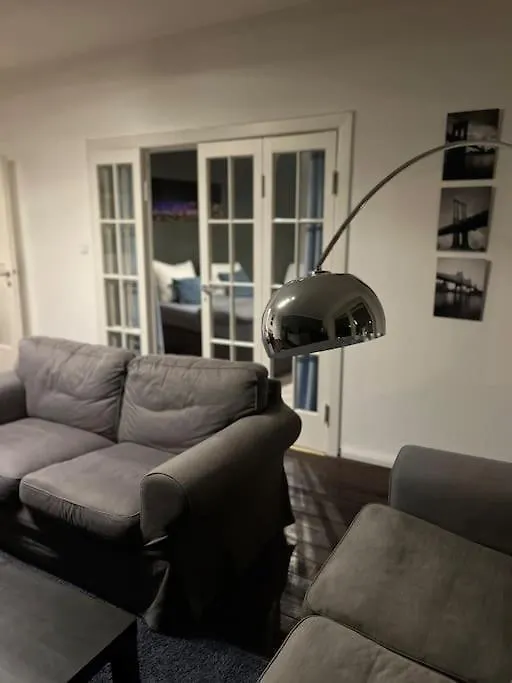 Apartment Geraeumige, Helle 3 Zimmer Fewo Bremen