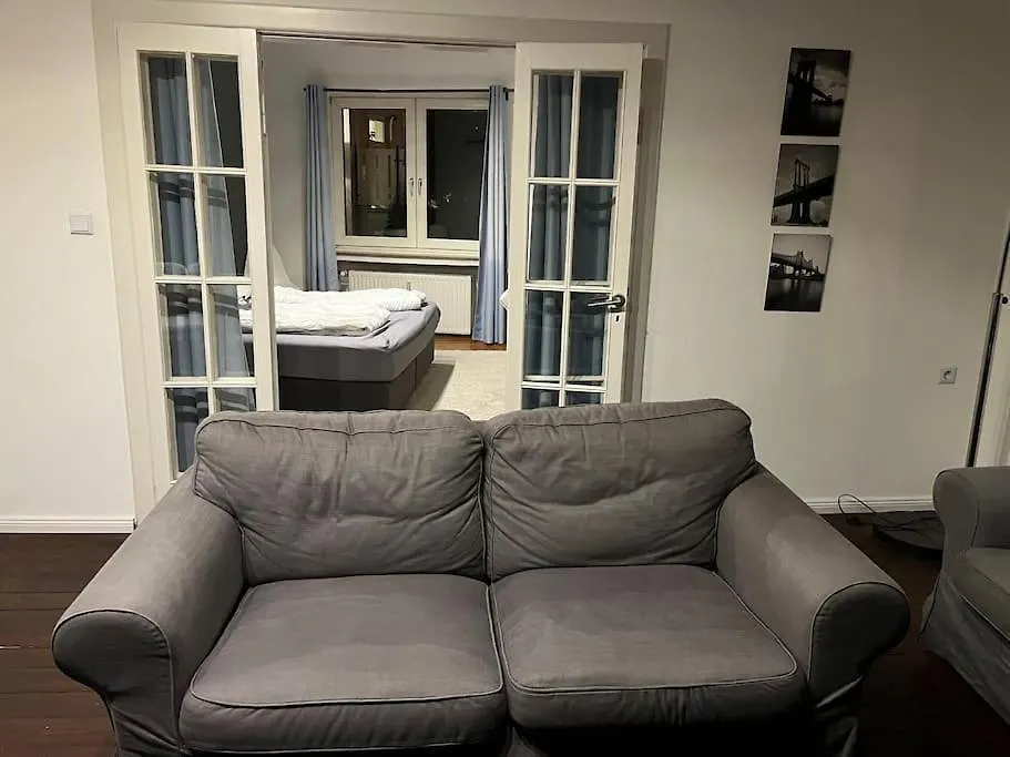 Geraeumige, Helle 3 Zimmer Fewo Bremen